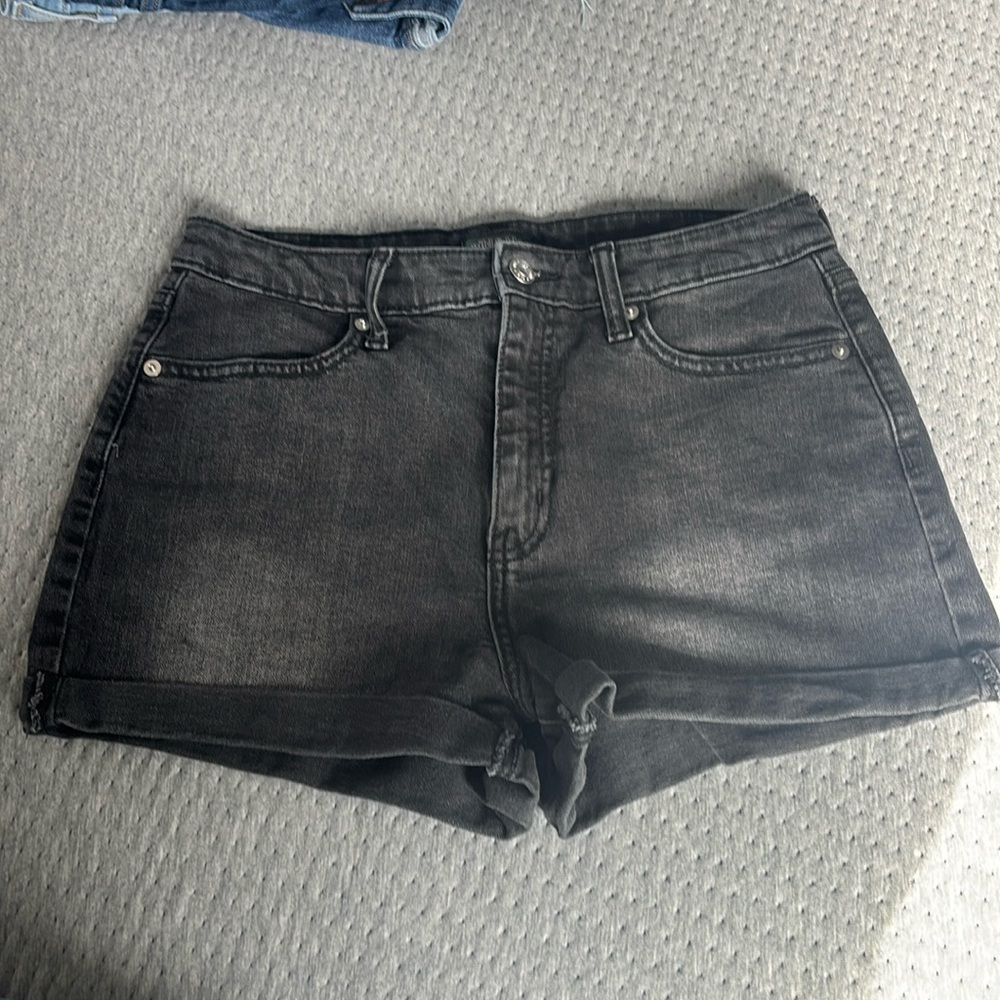 Wild Fable highest rise shorts size 6